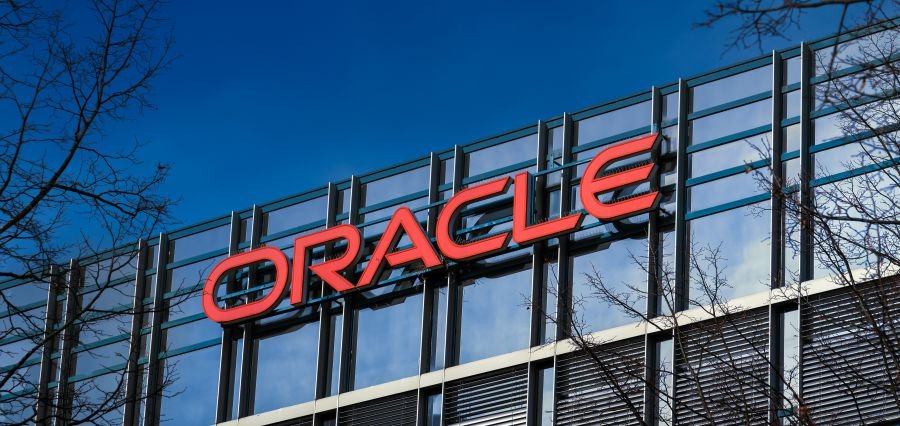 Oracle Shares Surge After Strong Earnings Beat and Rapid Cloud Growth